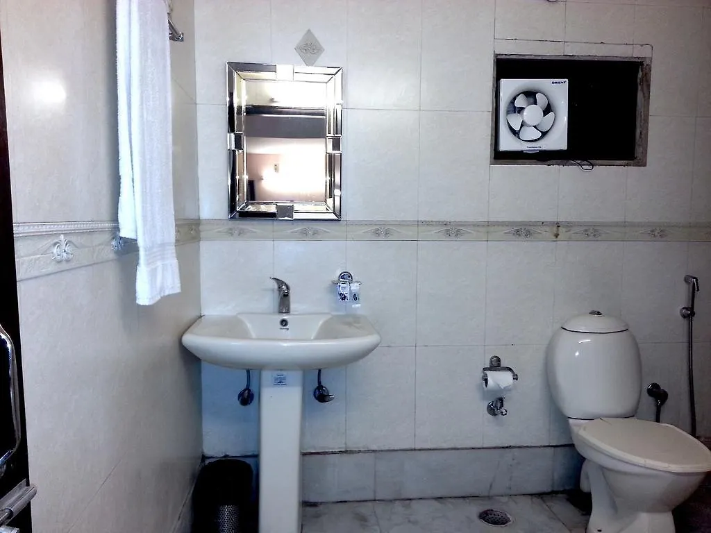 Hotel Ananda