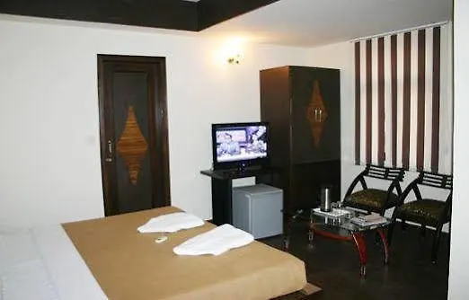 Hotel Ananda  Delhi (National Capital Territory of India)
